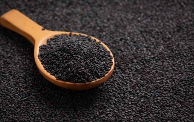 🌱 Tiny Seeds, Big Impact: Health Benefits of Organic Sabja Seeds in Daily Life